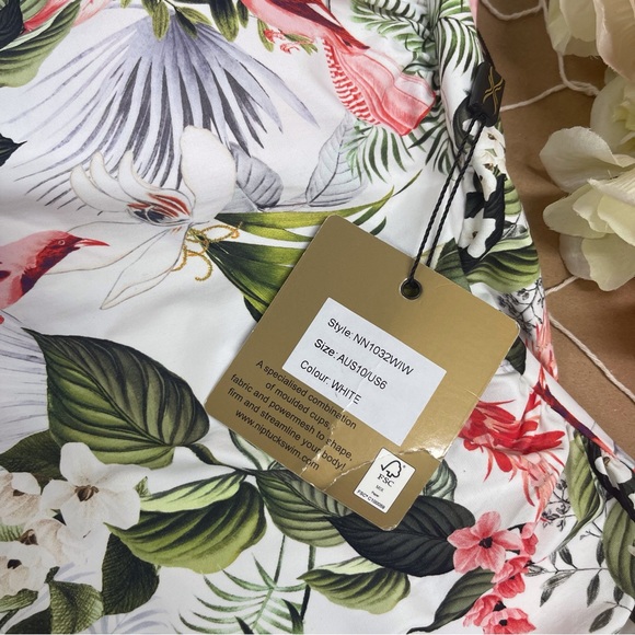 🍃SLIMMING FLORAL SWIMSUIT - Picture 7 of 14